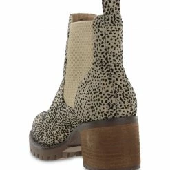Mia New Arrivals Jonna Cheetah Print Boots
