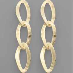 Purple Door Boutique Textured Oval Dangle Gold Earrings