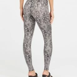 Spanx Faux Leather Snake Shine Grey Leggings Ladies'