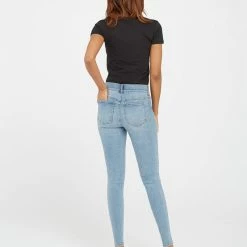Spanx Vintage Wash Ankle Skinny Jeans