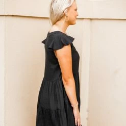 Purple Door Boutique New Arrivals Midnight Dreams Black Textured Dress 6 Purple Door Boutique New Arrivals Midnight Dreams Black Textured Dress