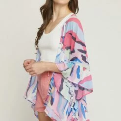 Purple Door Boutique Blue And Pink Abstract Kimono