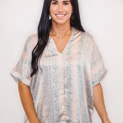 Purple Door Boutique Sweet Cheetah Print Blush Top