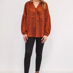 Purple Door Boutique Ladies' Bronze Monochromatic Leopard Print Top