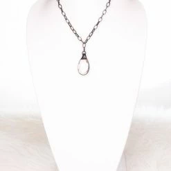 Purple Door Boutique Jewelry Crystal Teardrop Chain Necklace