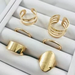 Purple Door Boutique Kristin 6 Piece Ring Set Gold Jewelry