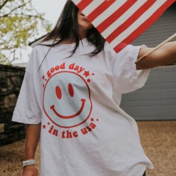 Purple Door Boutique Good Day In The USA T Shirt New Arrivals