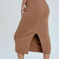 Purple Door Boutique Ladies' Mocha Ribbed Knit Midi Skirt
