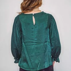 Purple Door Boutique Fabulous Hunter Green Satin Top 9 Purple Door Boutique Fabulous Hunter Green Satin Top